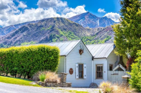 Stags Head Cottage-cosy cottage with hot tub